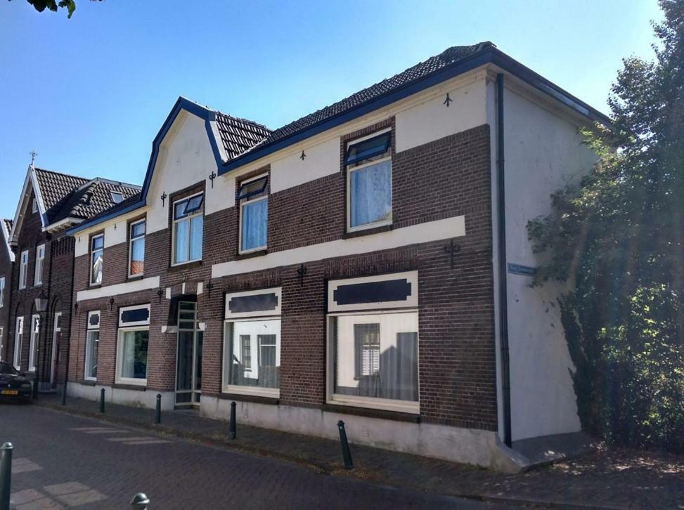 De Tol Apartment *